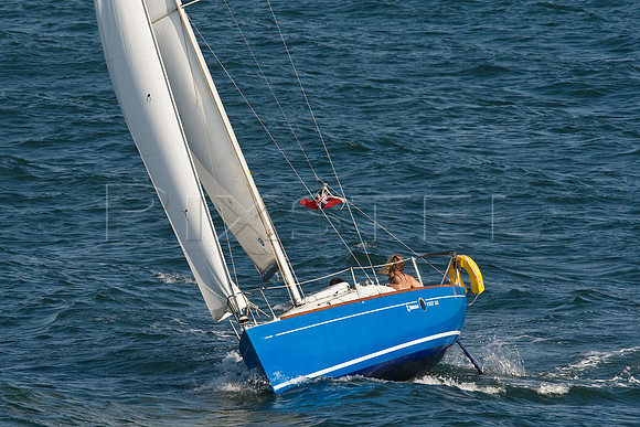 Beneteau First 210