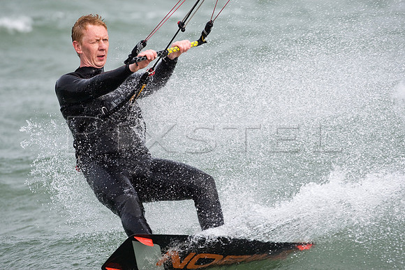 Kitesurfer