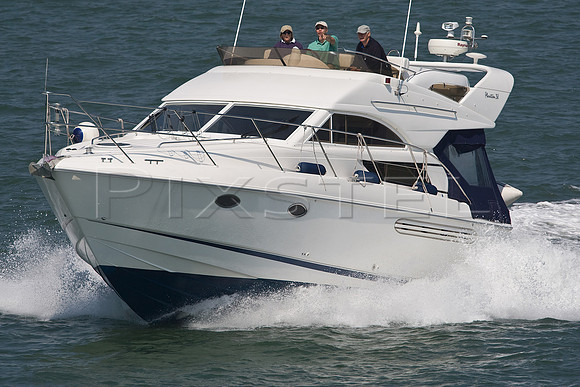 Fairline Phantom 38