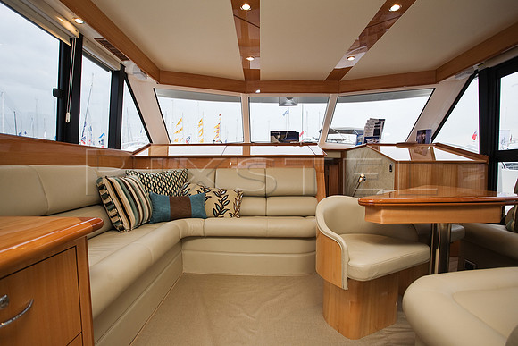 Maritimo 48