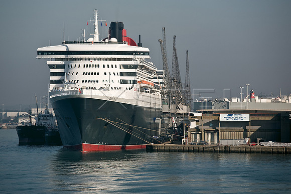 Queen Mary 2, Southampton