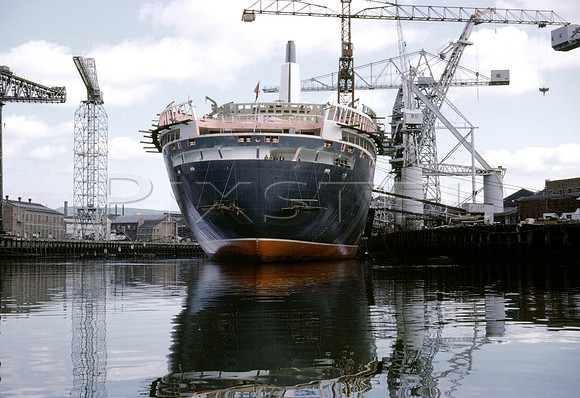 Queen Elizabeth 2