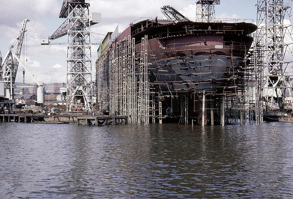 Queen Elizabeth 2