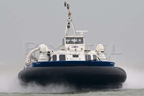 Hoverspeed's 'Freedom 90'