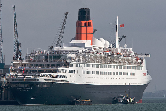Queen Elizabeth 2