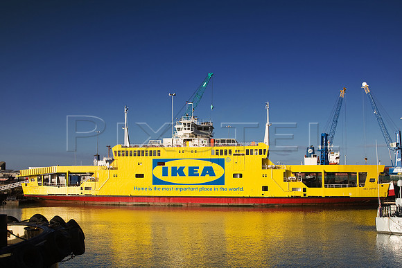 Red Osprey in Ikea Colours