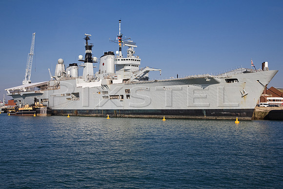HMS Ark Royal R07