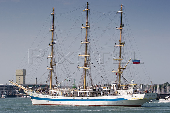 Mir Leaving Portsmouth