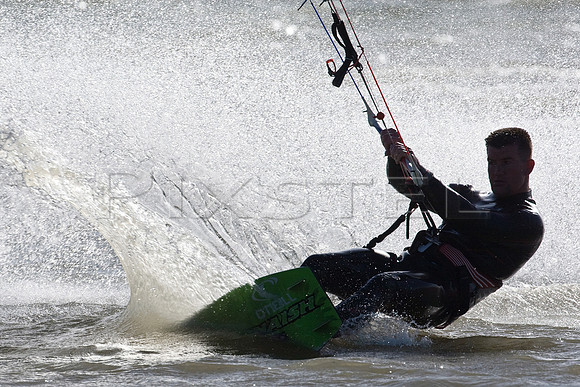Kite Surfing, Lee-on-Solent
