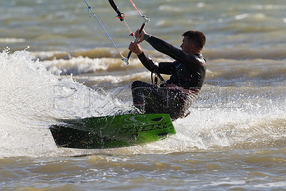 Kite surfing, Lee-on-Solent