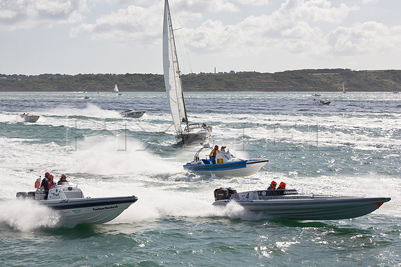 Sail has Right of Way