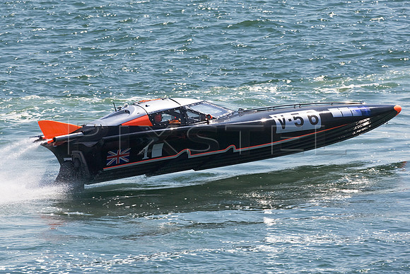 V24 Powerboat