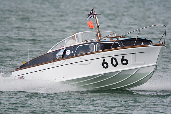 Huntsman 28  'Petita'