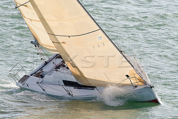 Sun Fast 3200  'Ingwe'