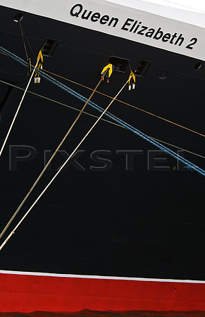QE2 Mooring Lines