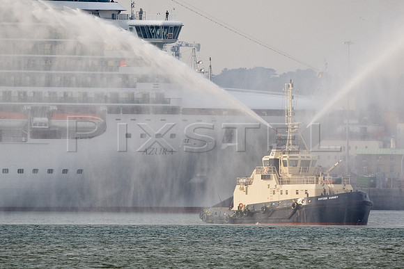 Water Salute for Azura