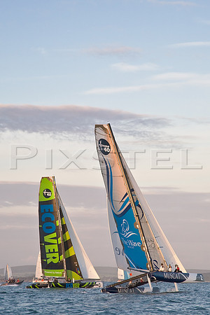 Extreme 40s X402 and X403