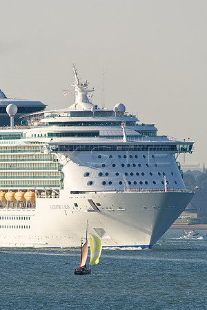 Classic Yacht & Liner