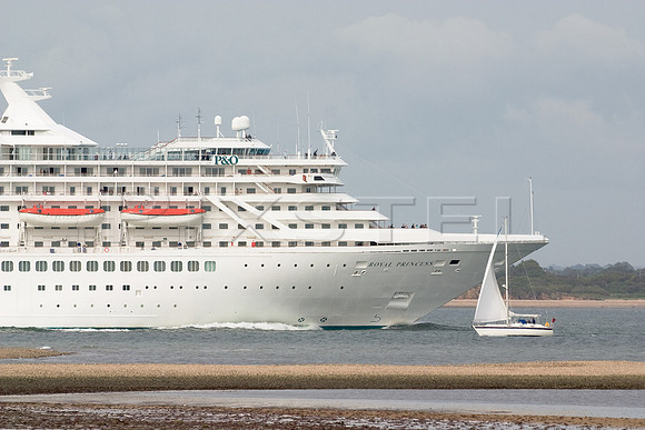 Royal Princess & Yacht