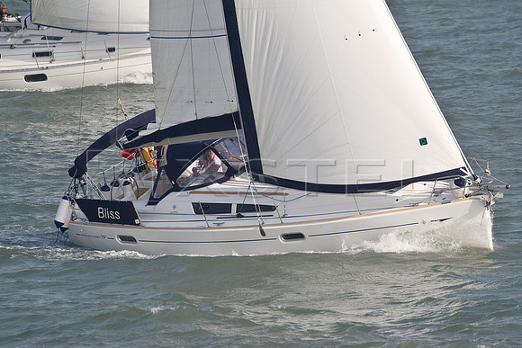 Sun Odyssey 39i 'Bliss'