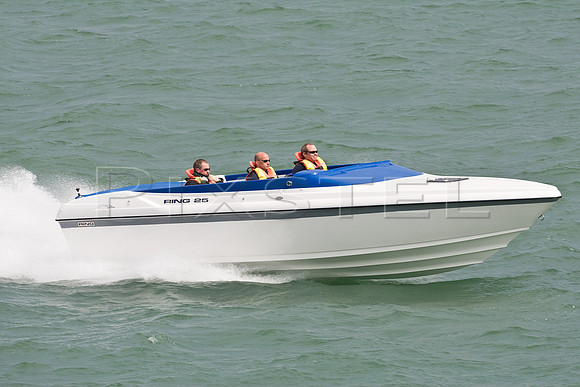 Ring 25 Speed Boat