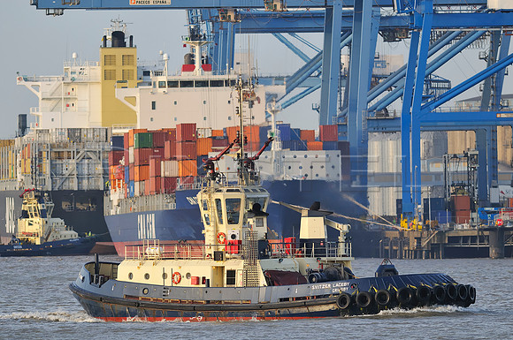 Svitzer Laceby at Tilbury