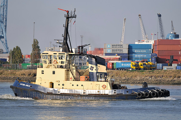 Tug Svitzer Anglia