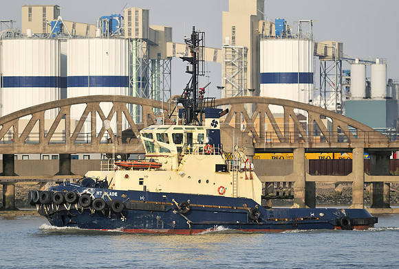 Tug 'HT Blade'