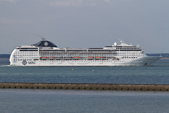 MSC Opera Passing Cowes