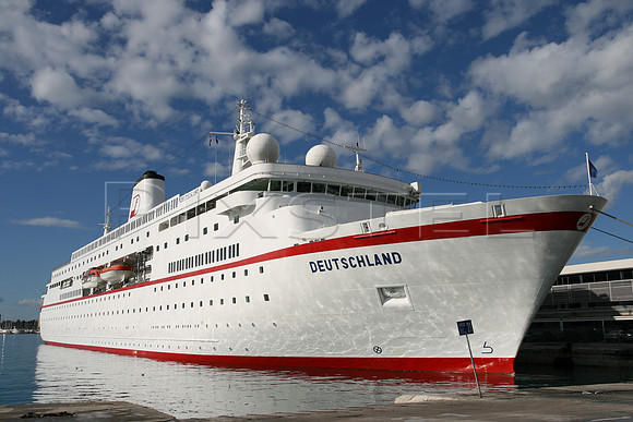 Cruise Ship Deutschland