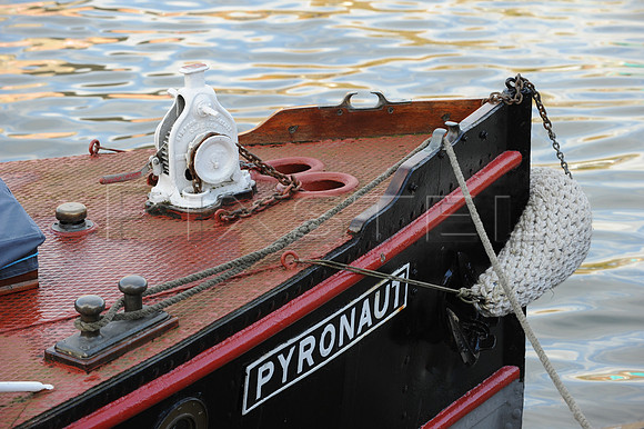 Pyronaut Bow