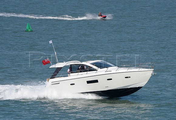 Sealine and Jetski