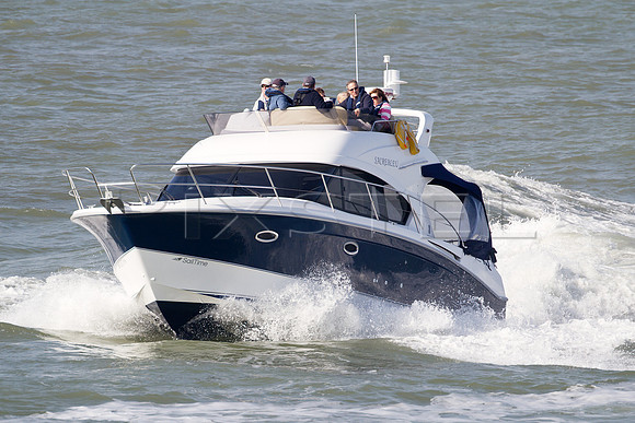 Beneteau Antares Sacrebleu