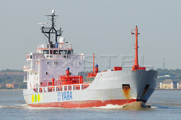 'Yara Gas II' Underway