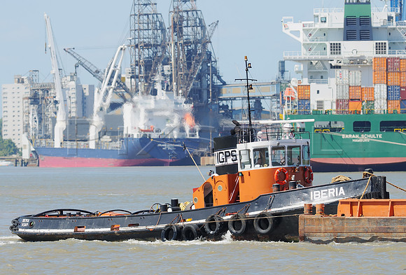Thames Tug 'Iberia'