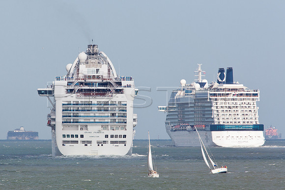 Cruise Liner Convoy
