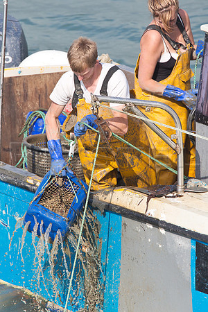 Lifting Crab Pots
