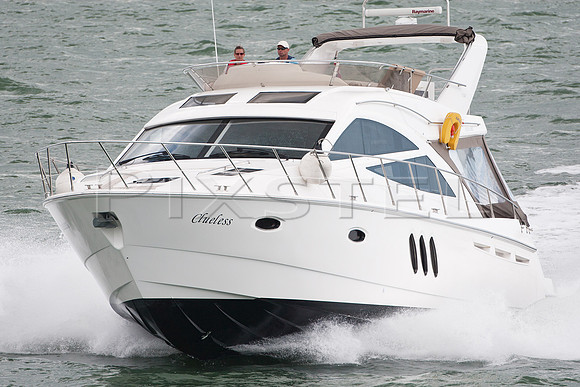 Sealine T50 'Clueless'