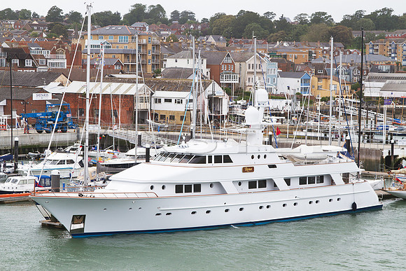 Superyacht 'Rena'