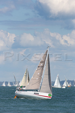 Sun Fast 3200 'Ninjod'