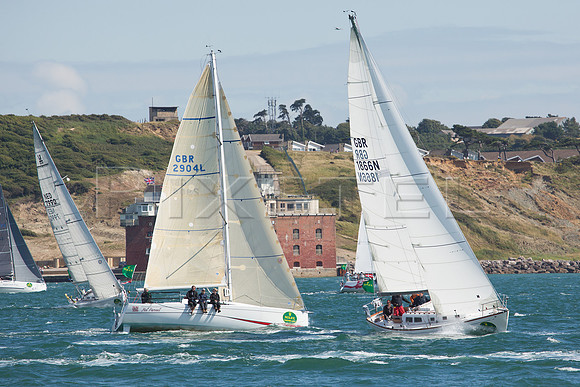 Hot Pursuit vs Breeze