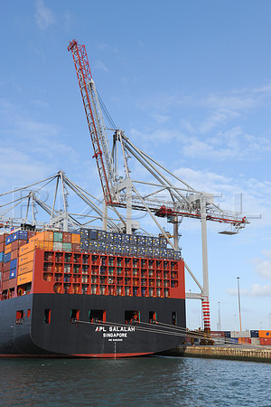 APL Salalah Stern
