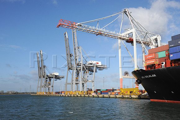 APL Salalah at Southampton