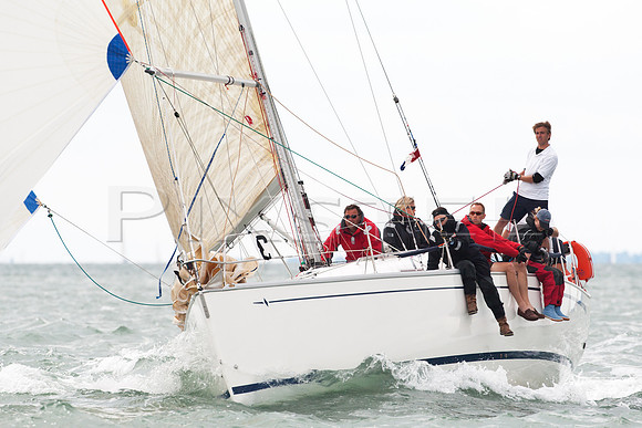 Bavaria 38 'Steady Barker'