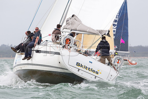 Bavaria 40S 'Skittles'