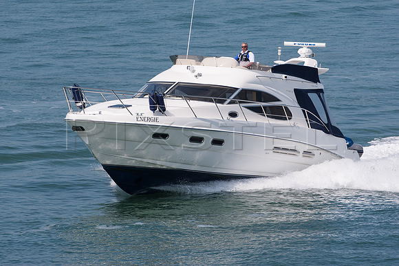 Sealine F42 'Energie'