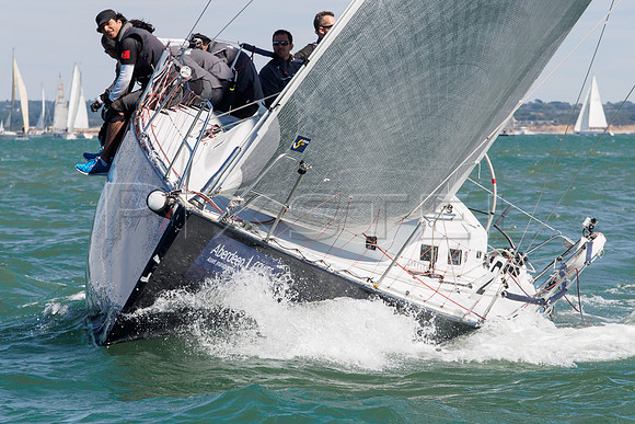 Garanti Sailing at Cowes