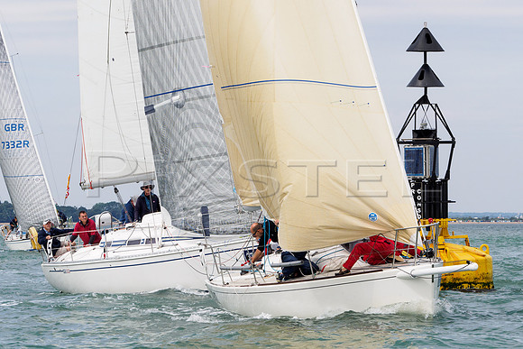 J/92 'Jackdaw'