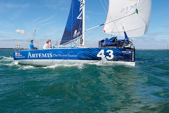 Artemis Figaro 43