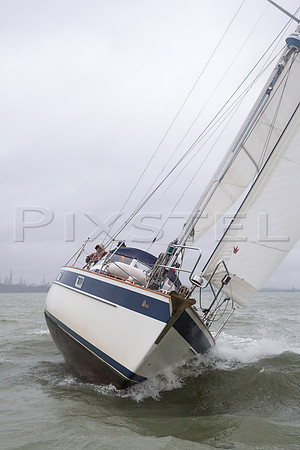 Hallberg-Rassy 352